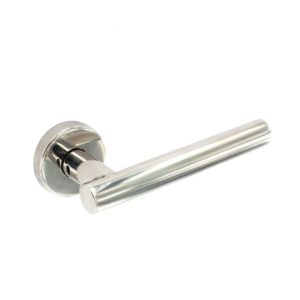 Polished Stainless Steel latch handles 'Bar' 50mm